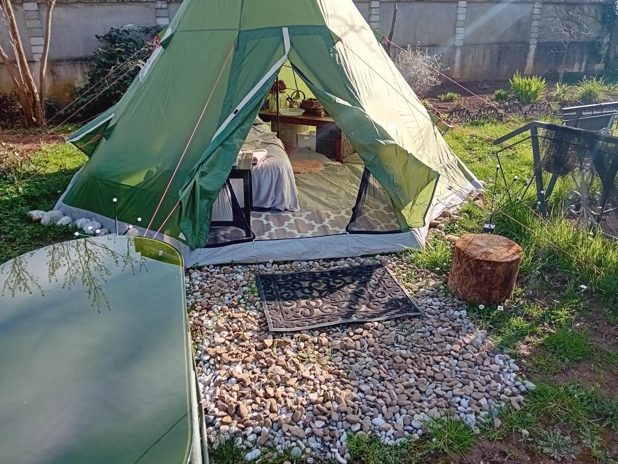 Indian Tent Tipi In Shared Lot And Shared Bathroom Mrse Kültér fotó